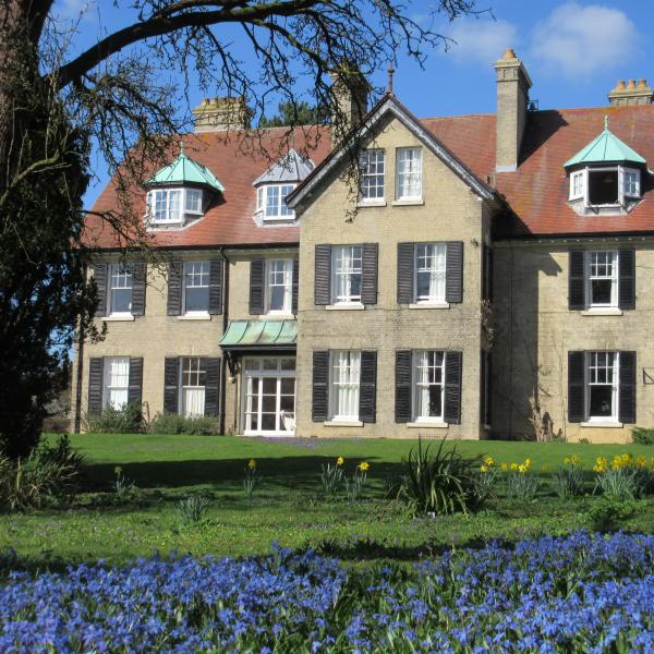 postgraduate-accommodation-girton-college